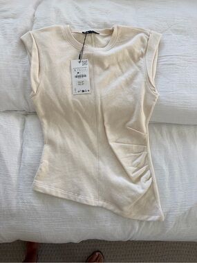 Zara Cream Sleeveless Ruched Side Knit Tank
